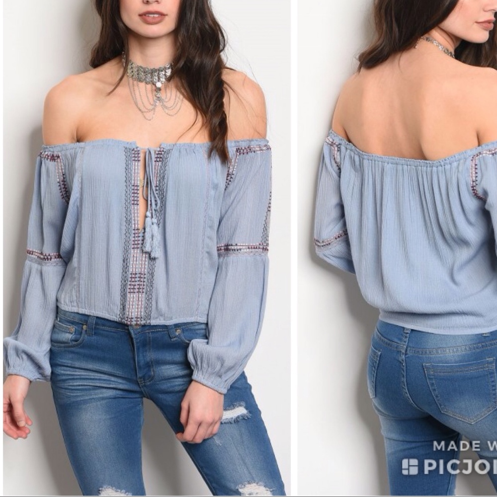 Off Shoulder little blue tassel blouse - Picture 2 of 5